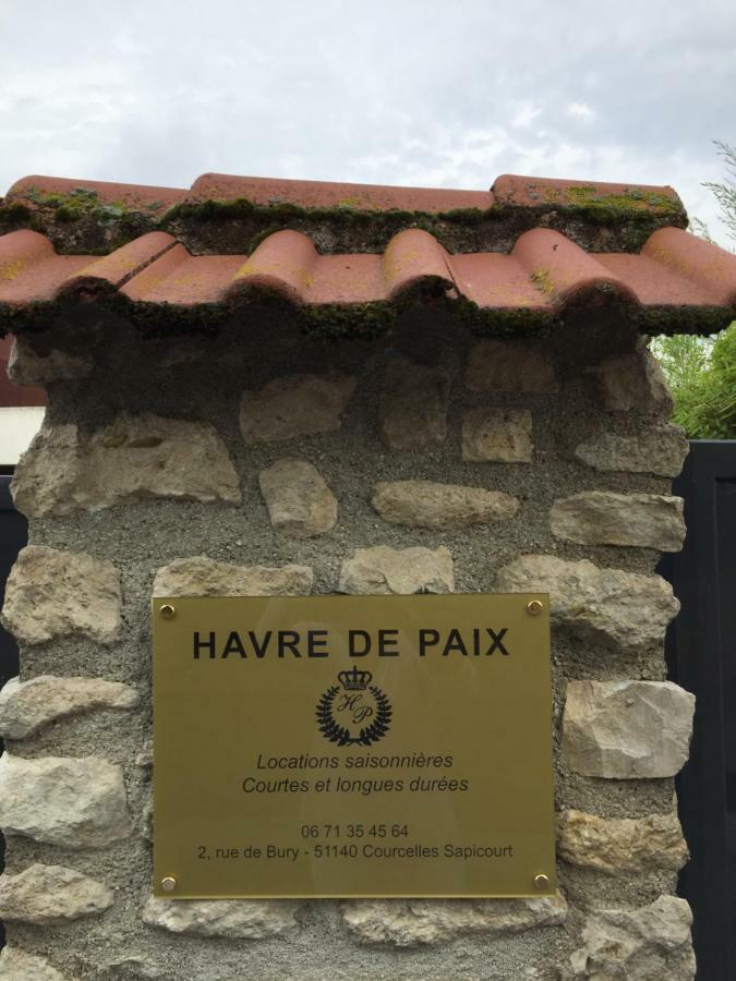 Un Havre De Paix Apartment Courcelles-Sapicourt Екстериор снимка
